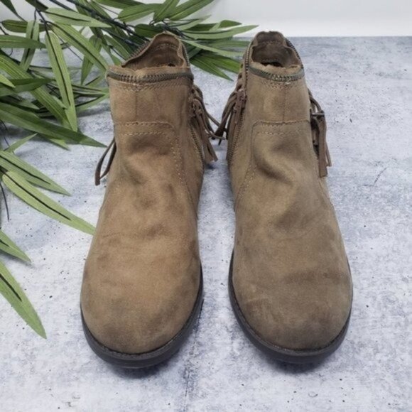 New DV Dolce Vita | Fisher Fringe Ankle Booties Size 5 - Picture 2 of 8